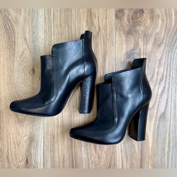 Alexander Wang Kim Black Pointed Toe Ankle Heeled Booties Size 39 or 9 EUC - Picture 9 of 10